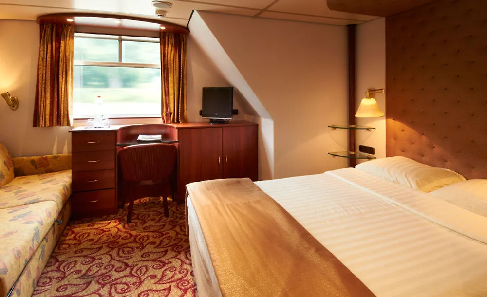 Knm Ms Switzerland I - Dusseldorf Hotel